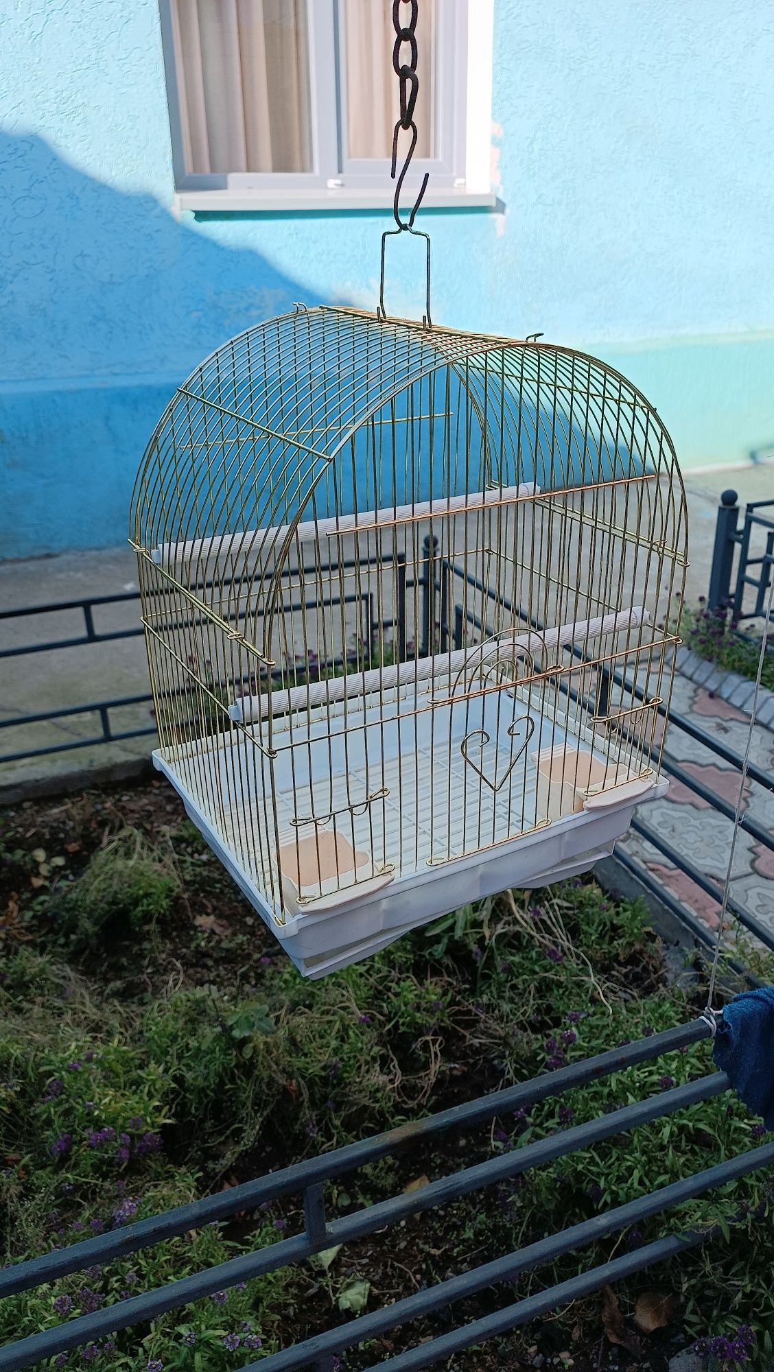 Клетка для птиц.