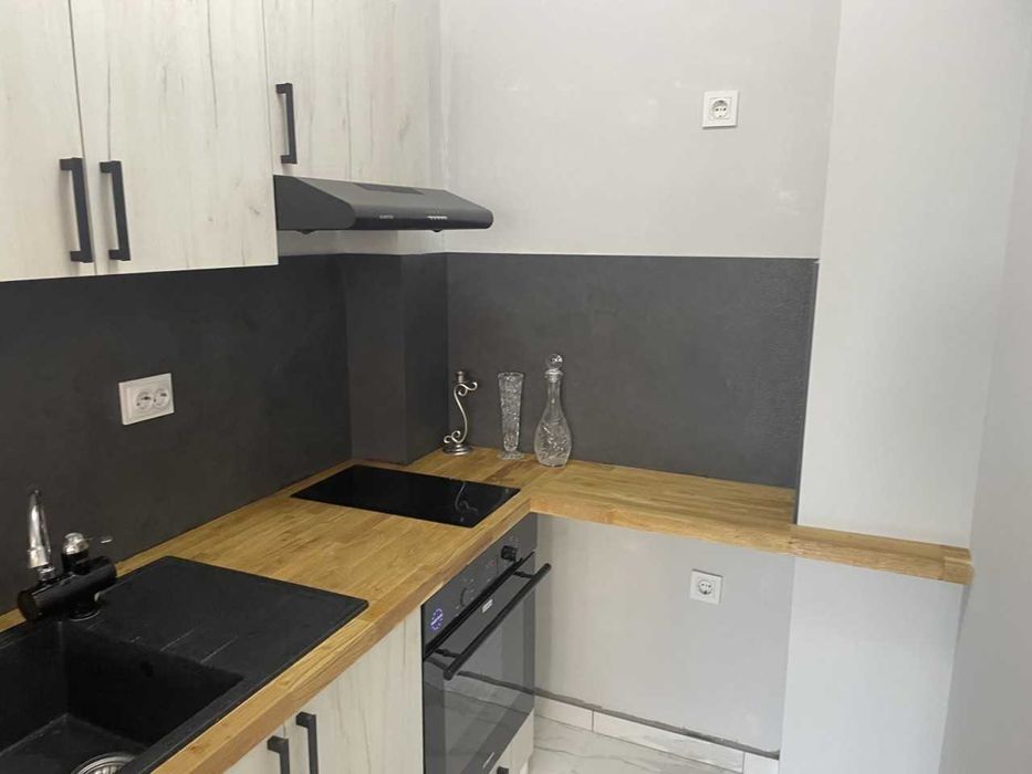 Продава се Двустаен апартамент в Пловдив, Южен - 64 кв.м за 1297 €/кв.м - Снимка #1