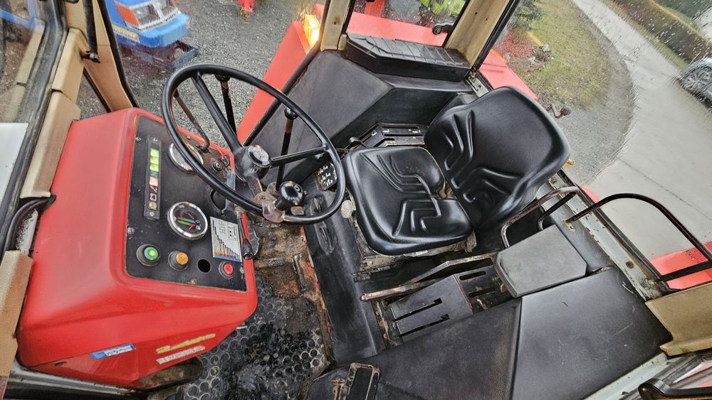 Tractor STEYR 8100
