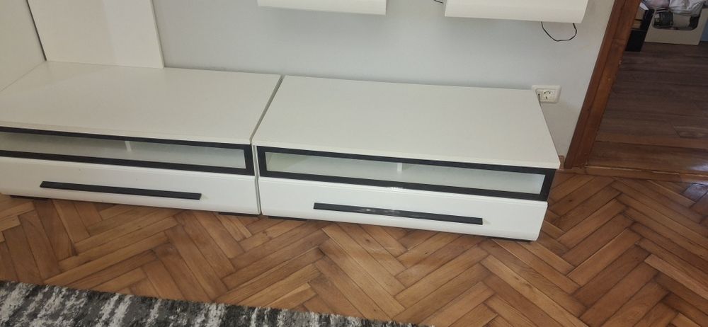Mobila living alba