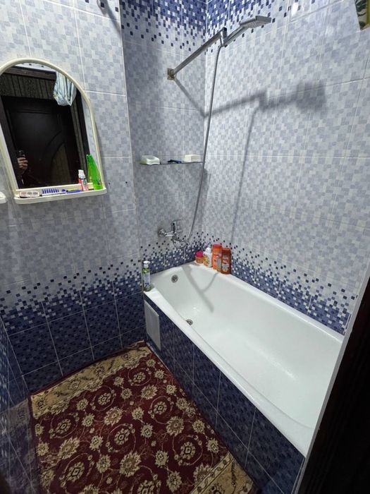 Себзор Ц 17/18 Ат-Термизий Масжиди олдидан 1-этаж 3 хонали уй