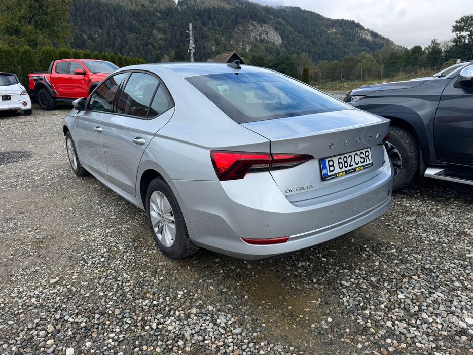 Skoda octavia automata avariat