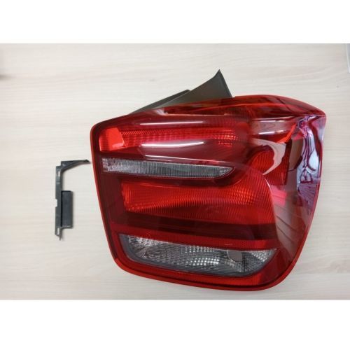 Stop spate lampa Bmw 1 (F20), 08.2011-06.2015, partea Dreapta, cu lampa de mers inapoi; tip bec P21W+PY21W; fara soclu bec; Omologare: ECE, Depo Ornament Rupt Vezi Poze
