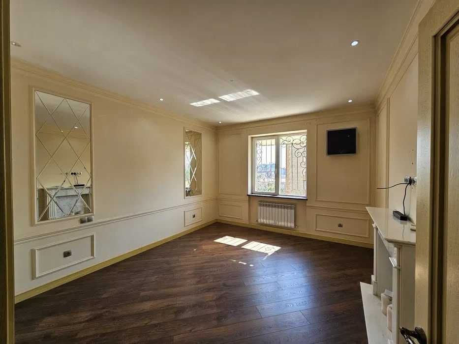 Gabus — просторная квартира в самом центре Яккасарая! 217 м²;