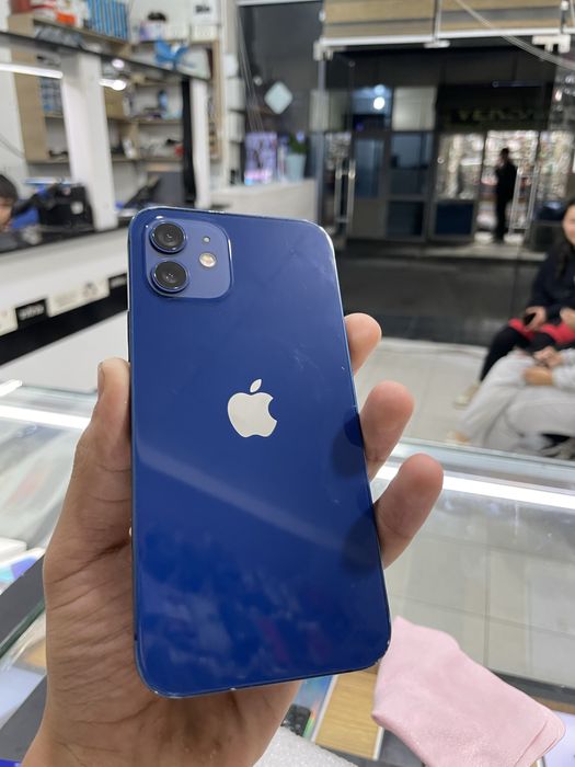 Iphone 12 srochna sotiladi