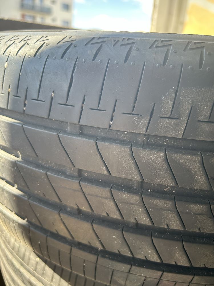 Anvelope vara Bridgestone 215/45 r18