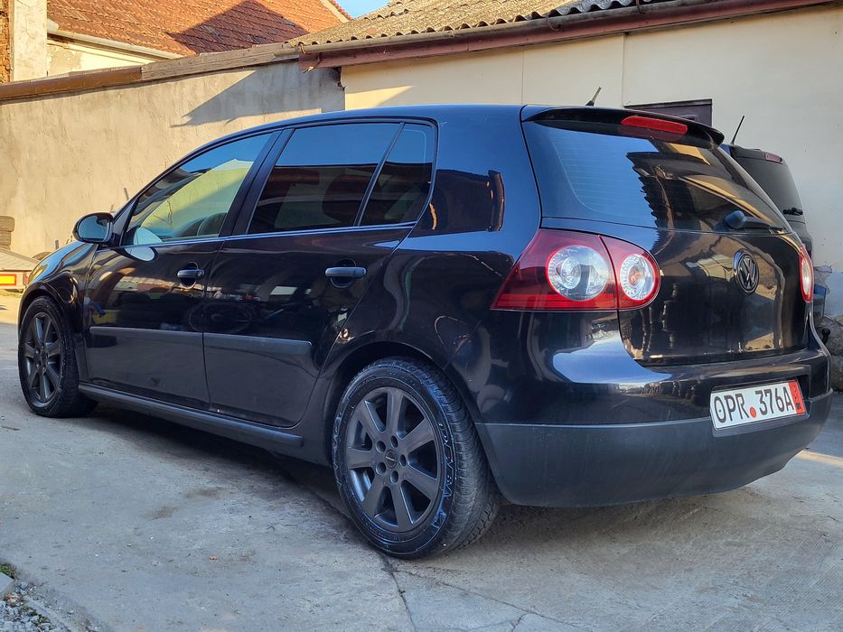Golf 5 Anul 2008 1.9 tdi 105cp Dublu climatronic Jante aluminiu
