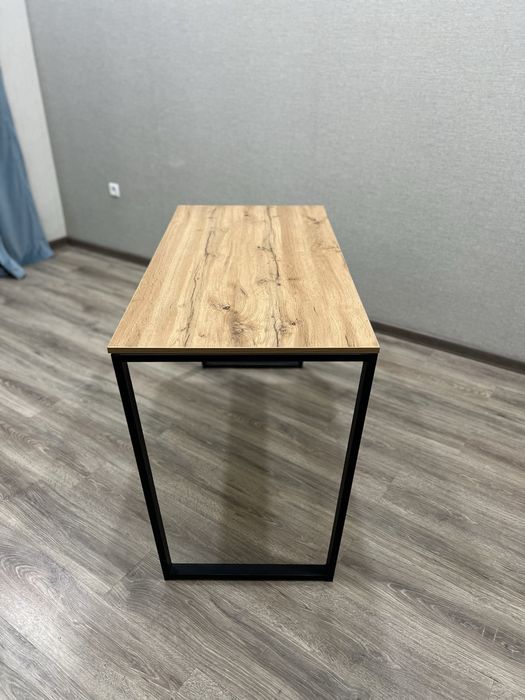 Офисный стол 3шт