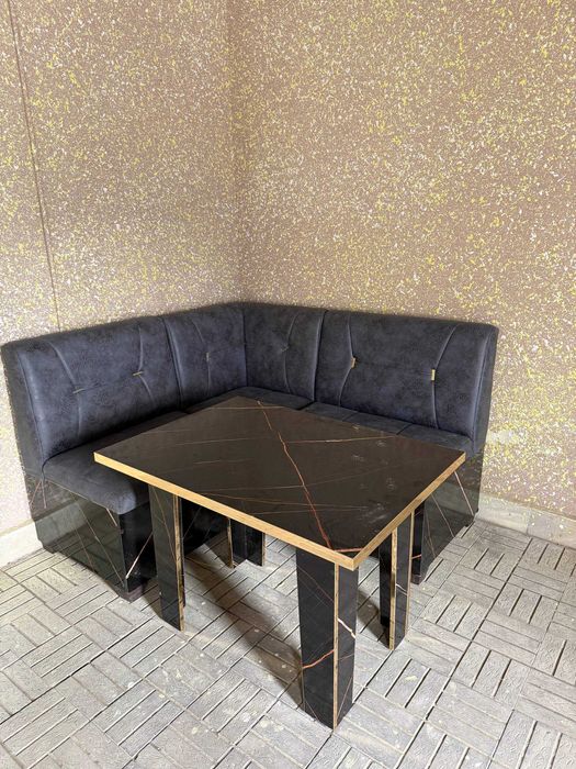 Мебель сотилади.