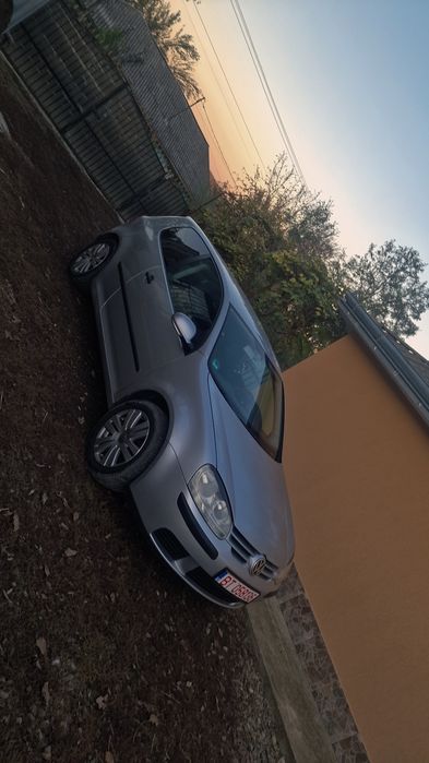 Vând/schimb golf 5 1.4 benzina