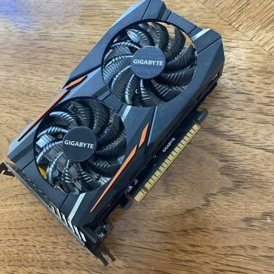 GPU GTX1050 2GB Ideal