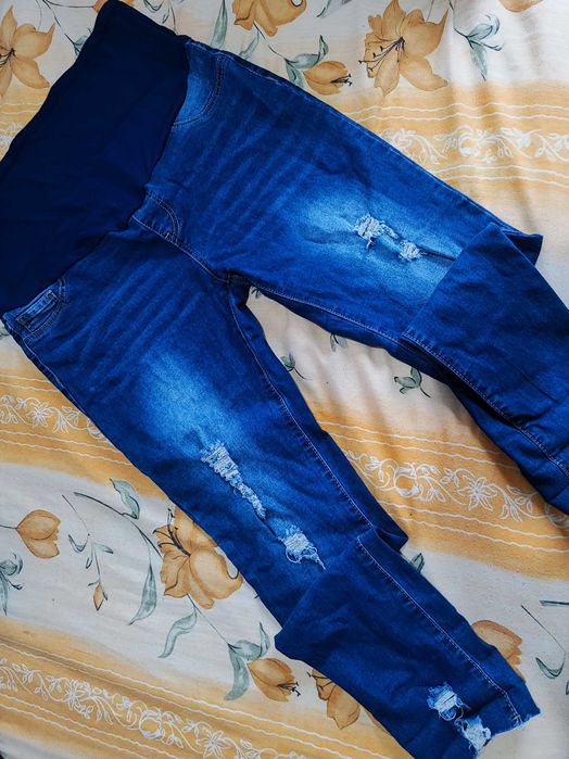 Дънки за бременни