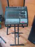 Behringer pmp 4000 cu stativ