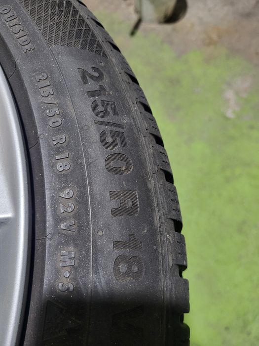 4 бр зимни 215/50/18 Continental