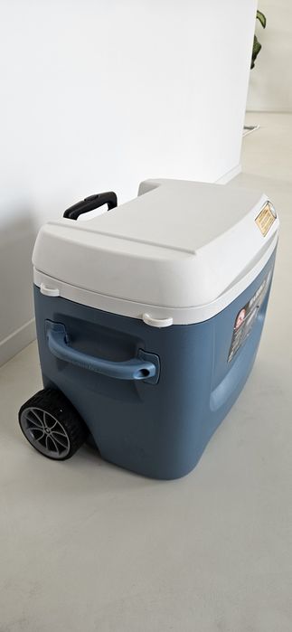 Lada frigorifica Igloo MaxCold Premium Roller Cooler 58L