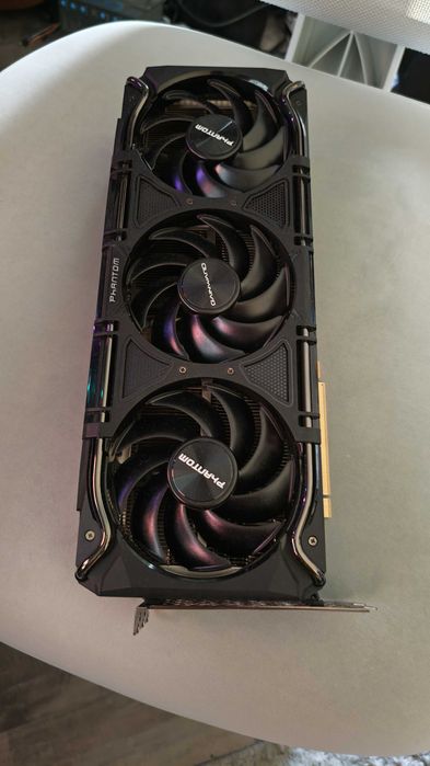 Vand placa video Gainward Phantom RTX 4090 24GB
