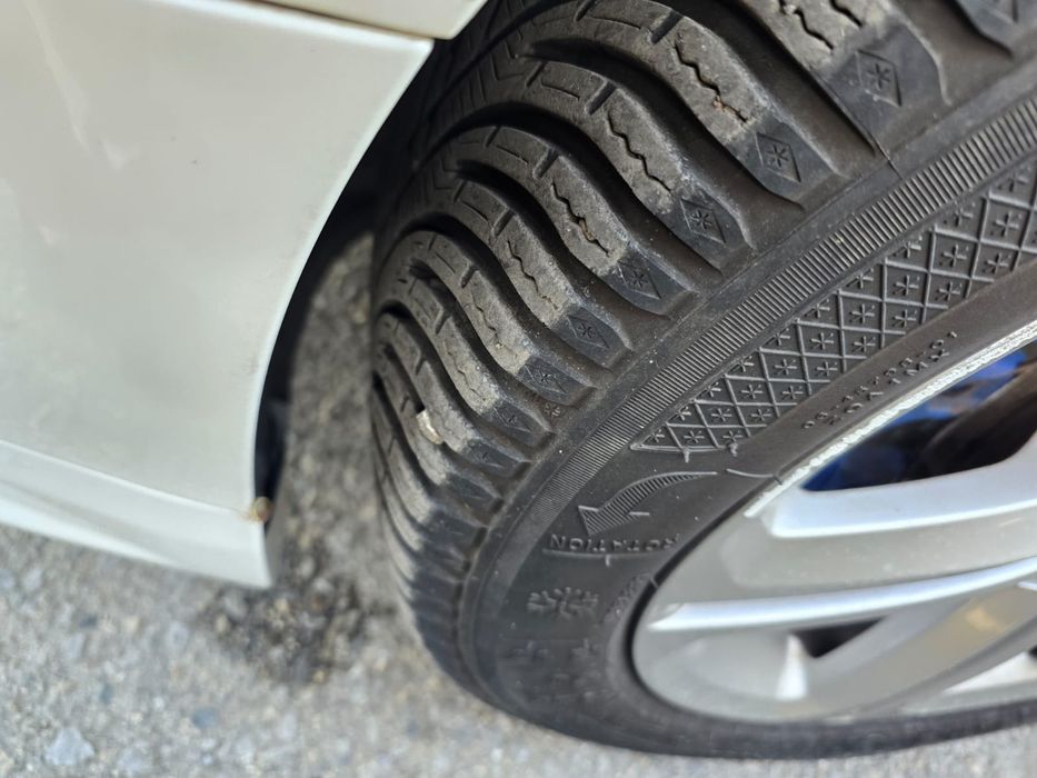 Schimb jante mallory r17 cu INTERLAGOS / anvelope stare excelenta de i