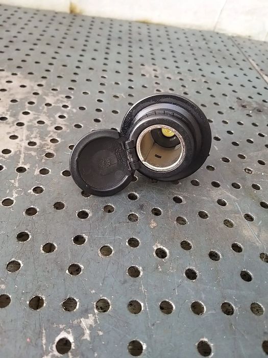 Bricheta priza ford kuga 2 dm2 cj5t19n236cc