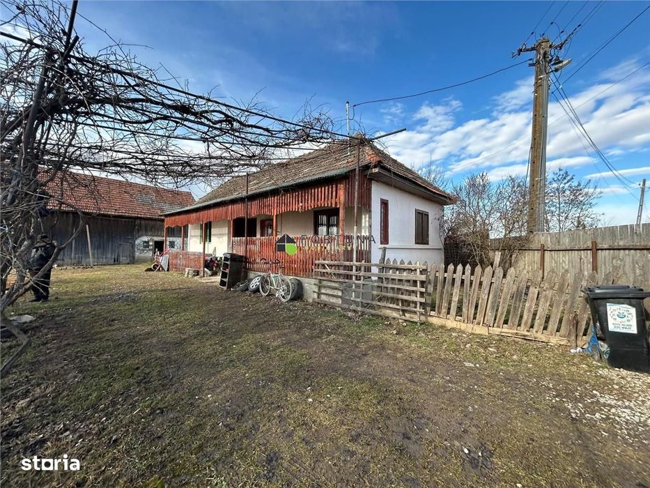 Casa traditionala, la 25 km de Brasov