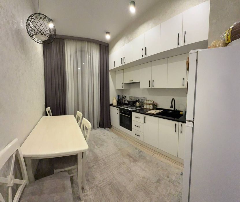 Продаю квартиру в новостройке в районе Шайхантахур