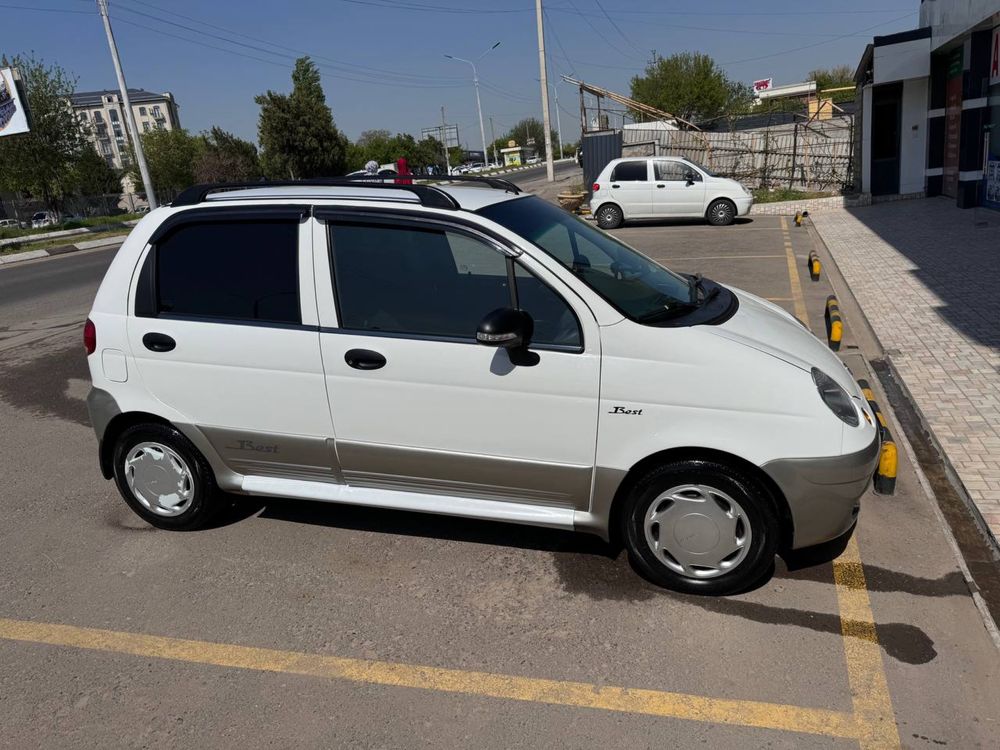 Matiz best2017 yil probegi 182 min 3 pakalena gazi bor