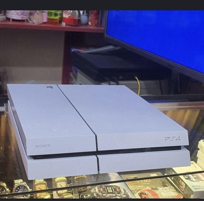 Playstation 4 fat