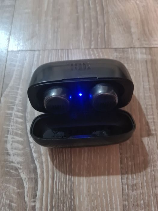 JBL Live 300TWS Хендсфри слушалка