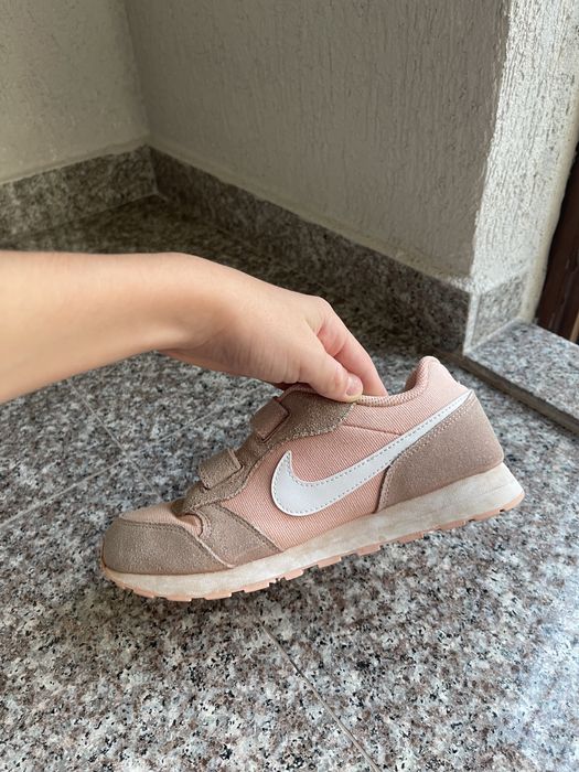 Nike оригинални маратонки ( 35)