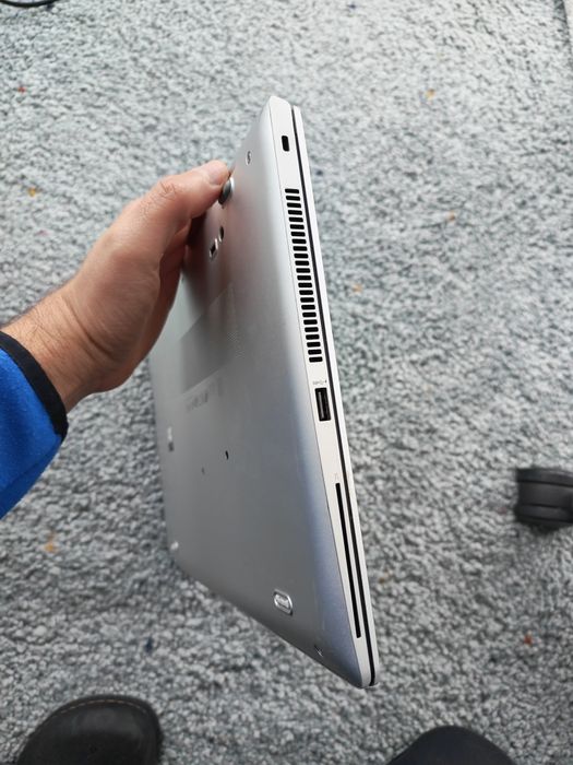 HP EliteBook 840 G5 i5 | 24GB | 256GB SSD | Windows 11