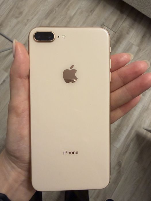 Iphone 8 plus, б/у