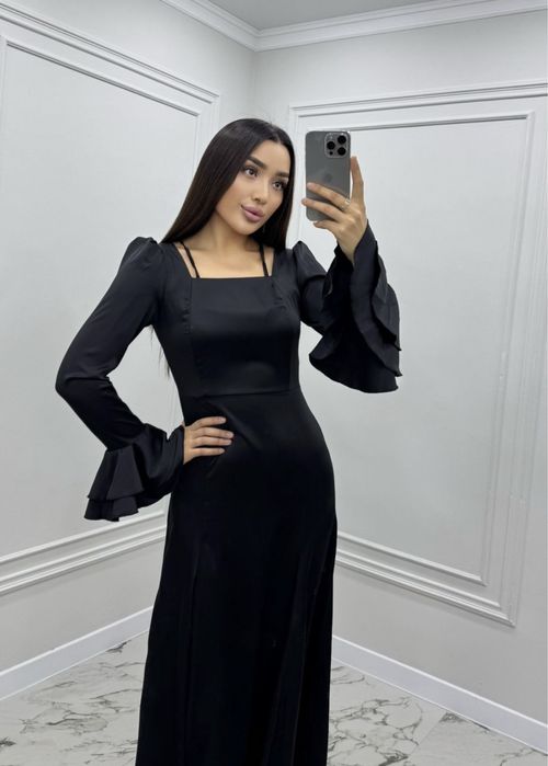 Черное длинное платье
