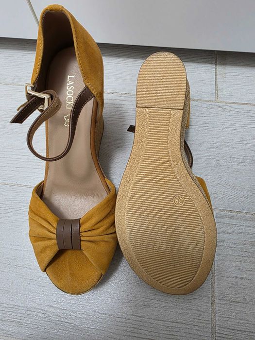 Vand sandale  lasocki