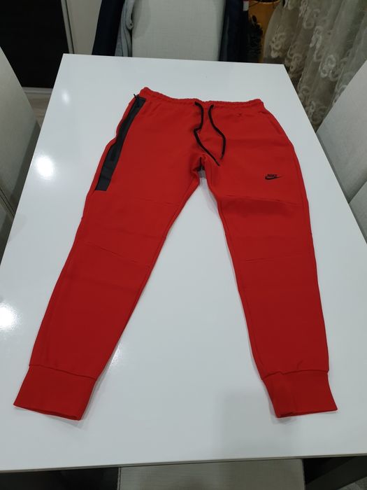 Nike мъжки екип 120 лева