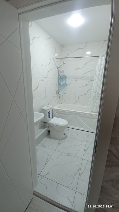 4 комн.  Паркент плаза. Авиатор