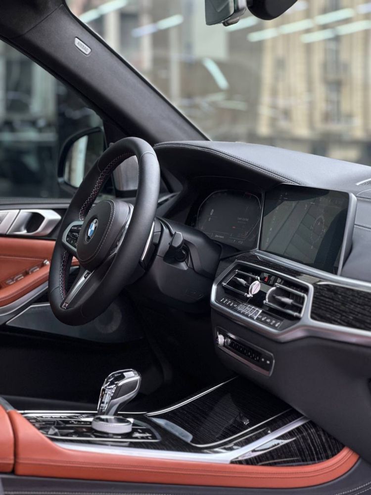 В продаже !  BWM X7 xDrive50i