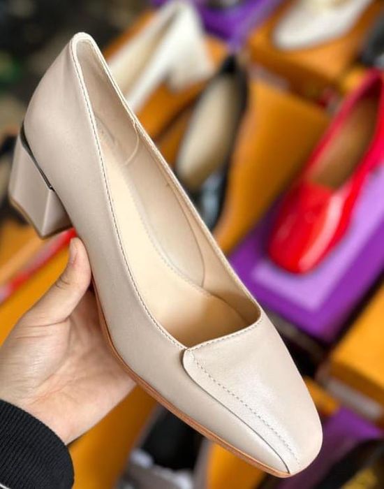 Продам туфли женские