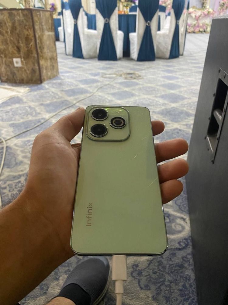 Infinix hot 40 plus