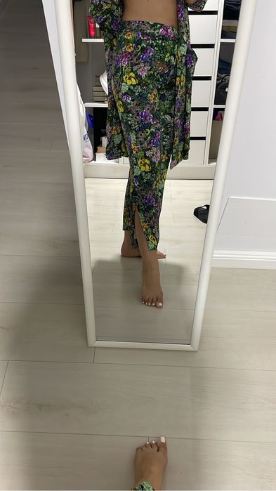 Compleu/costum potrivit pt s