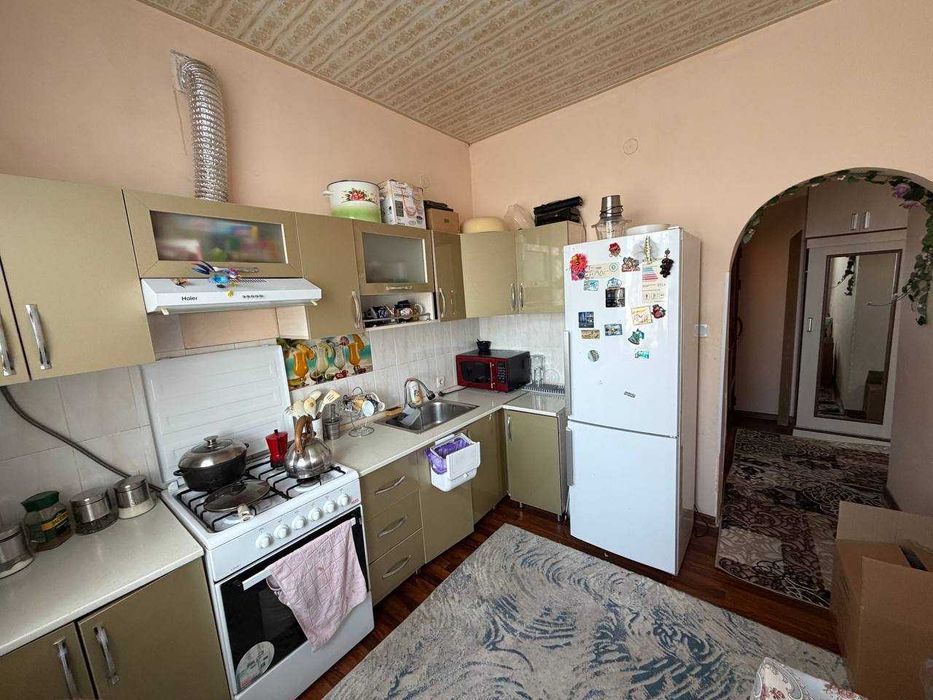 Продаётся 2х комн квартира на 3 этаже Ор-р Трикотаж