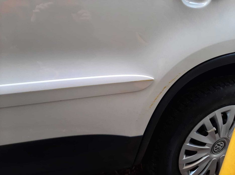 VW Tiguan 2.0 TDI 4x4 permanent • Carte service • Fără accidente