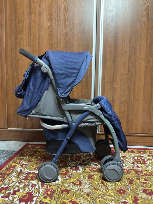 Коляска от chicco