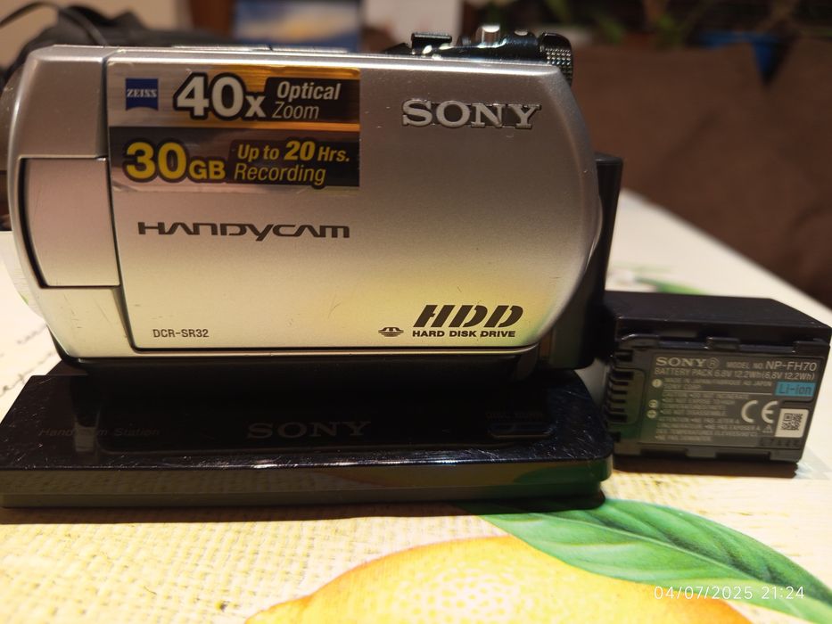 Ретро Sony DCR-SR32