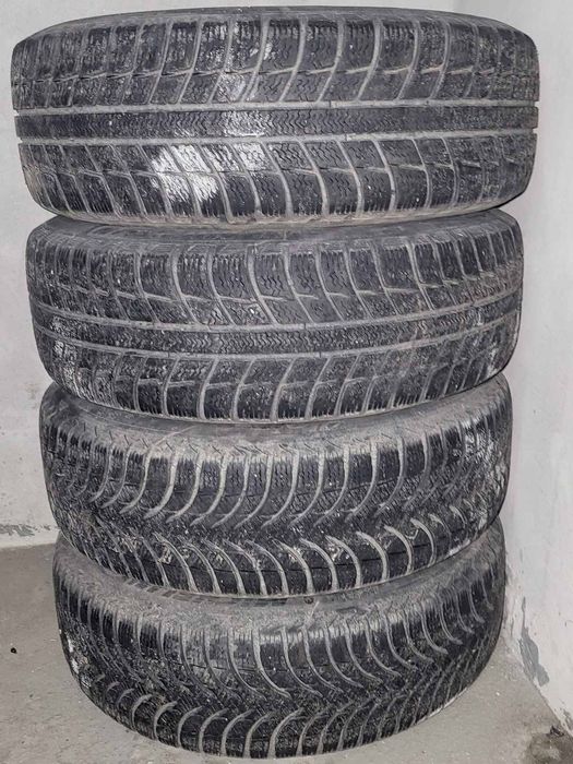 Toyota Corolla джанти и гуми втора употреба. Централен отвор 54, 4×100