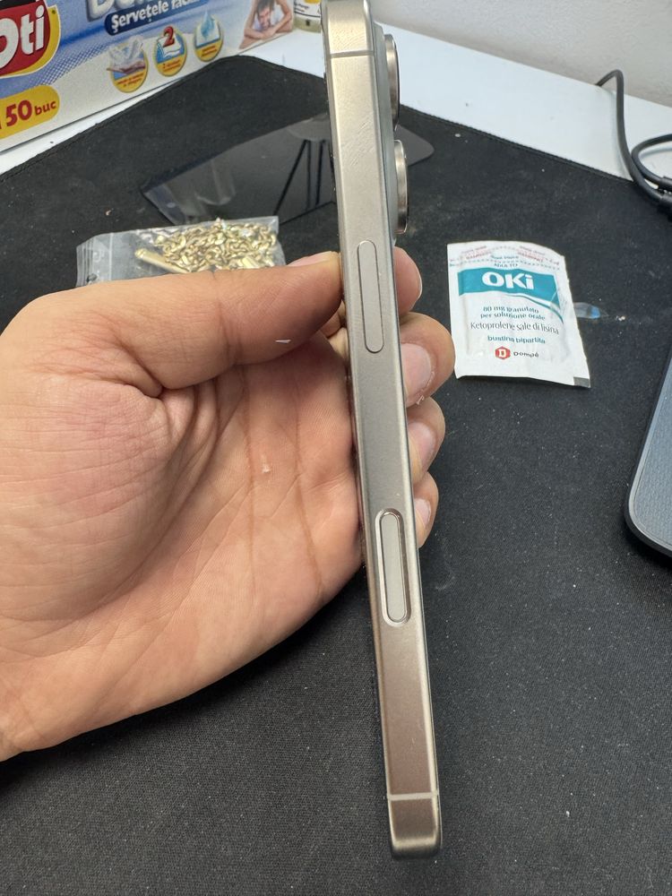 Iphone 16 Pro, 128gb, orice retea ca nou