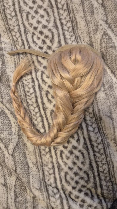 Естествена коса -на треса и на плитка