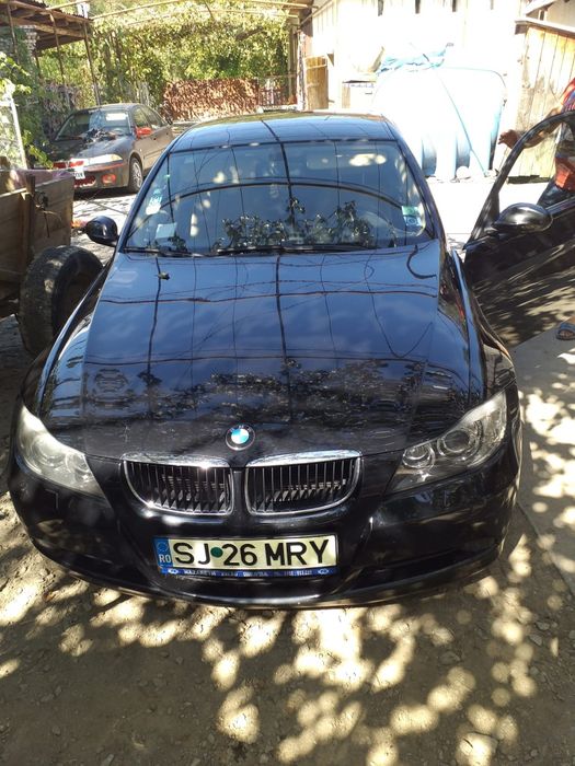 Vând BMW 320d 2008