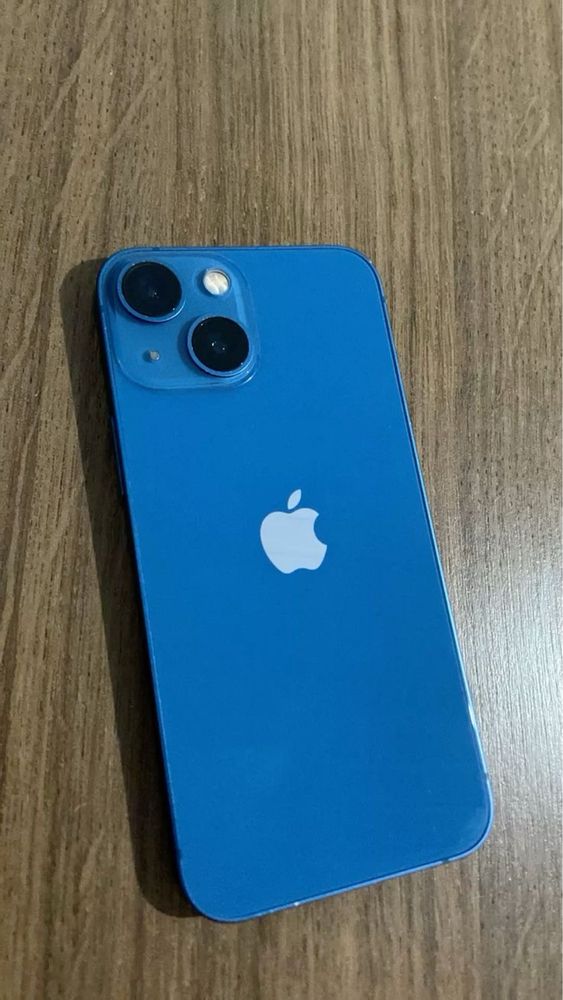 Iphone 13 mini.