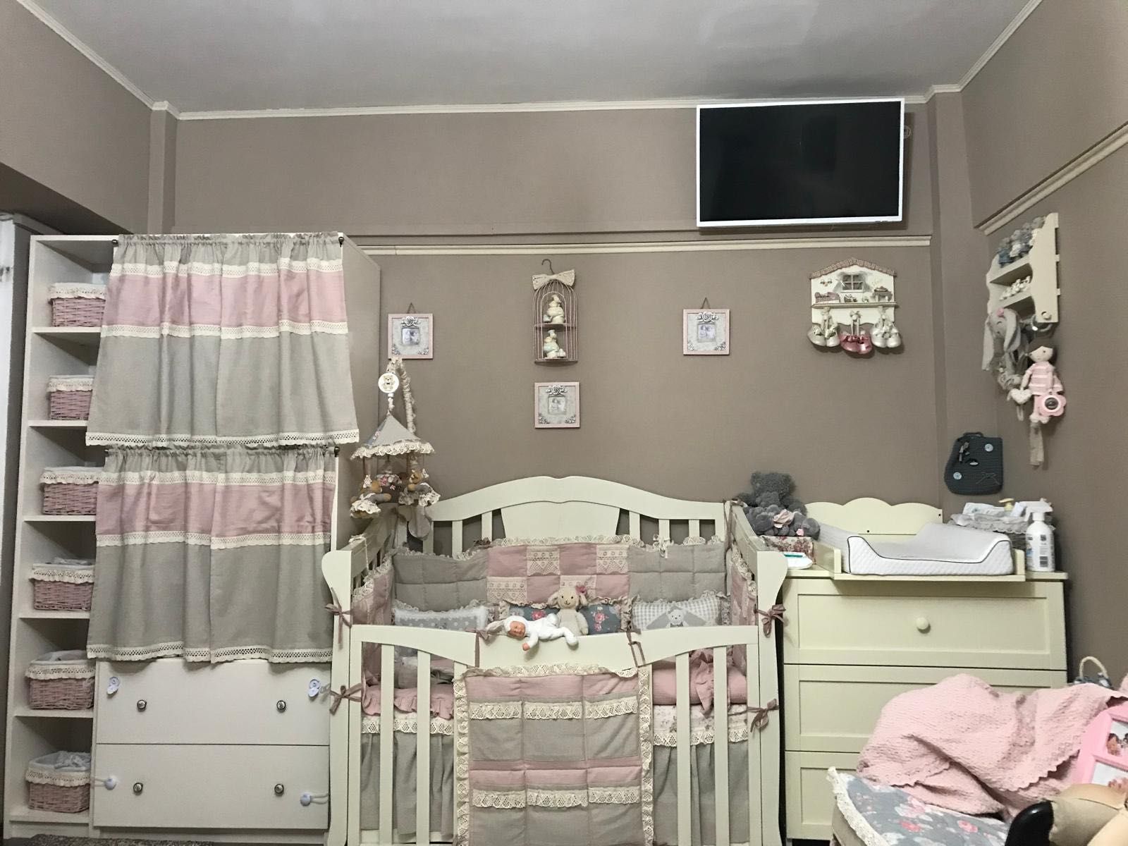Pătuț copii/bebe Sibiu fildeș 120x60, cu Balansoar+Sertar și saltea.