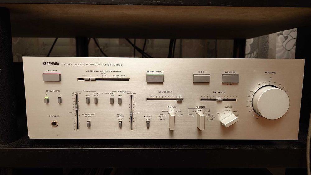 Усилвател Yamaha A-1060