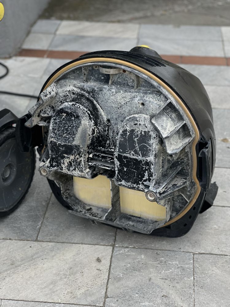 Професионална прахосмукачка за мокро и сухо KARCHER NT 65/2 Tact2